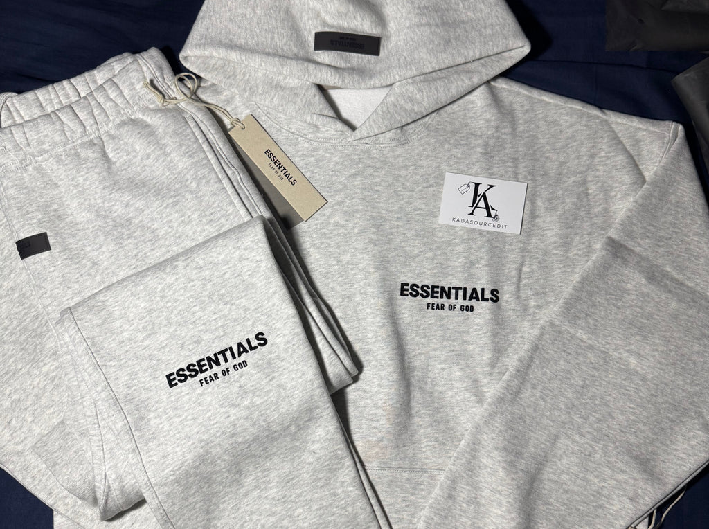 Essentials SS22 ‘light oatmeal’ Tracksuit