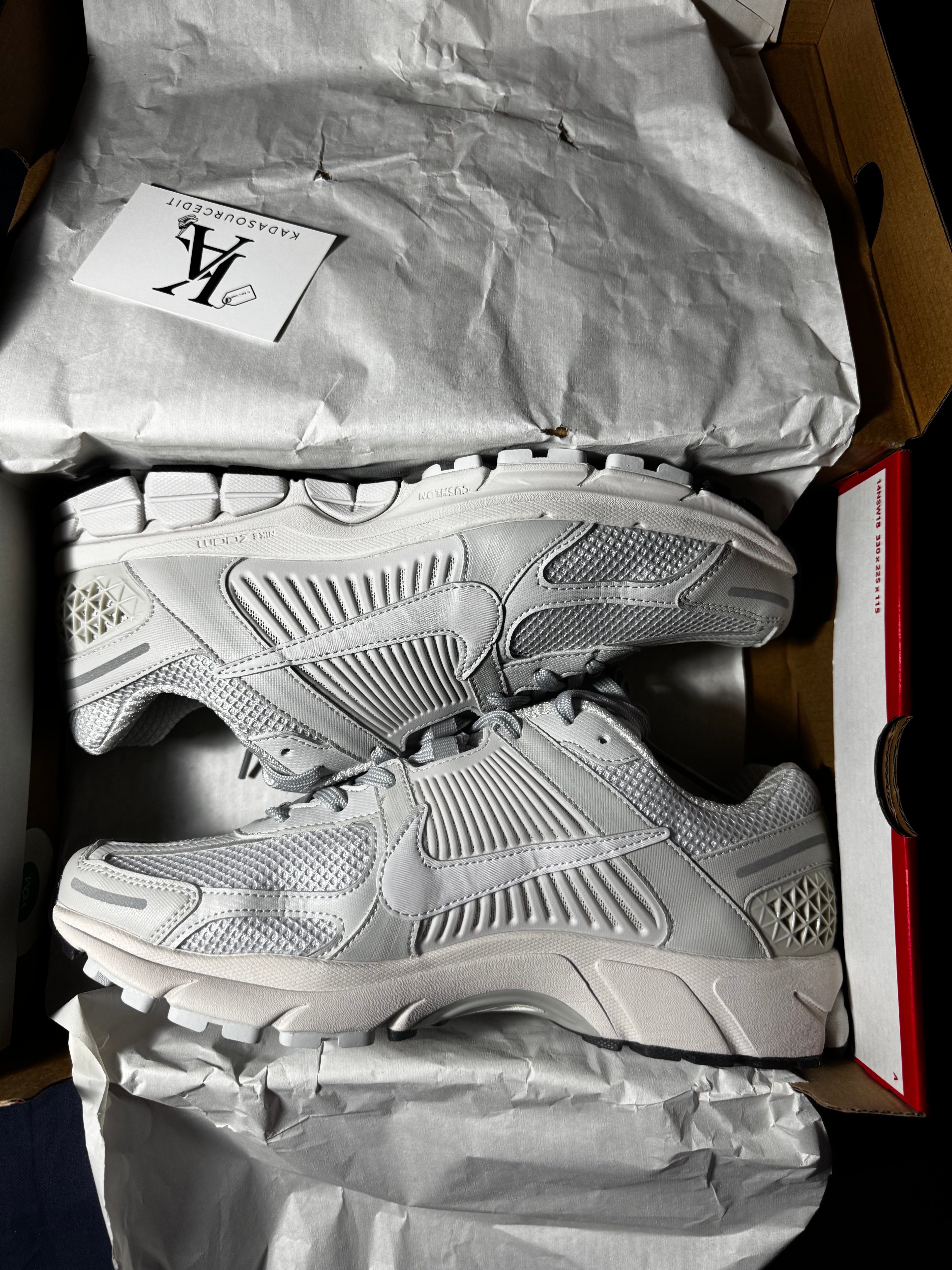 Vomero 5 ‘ Vast Grey’