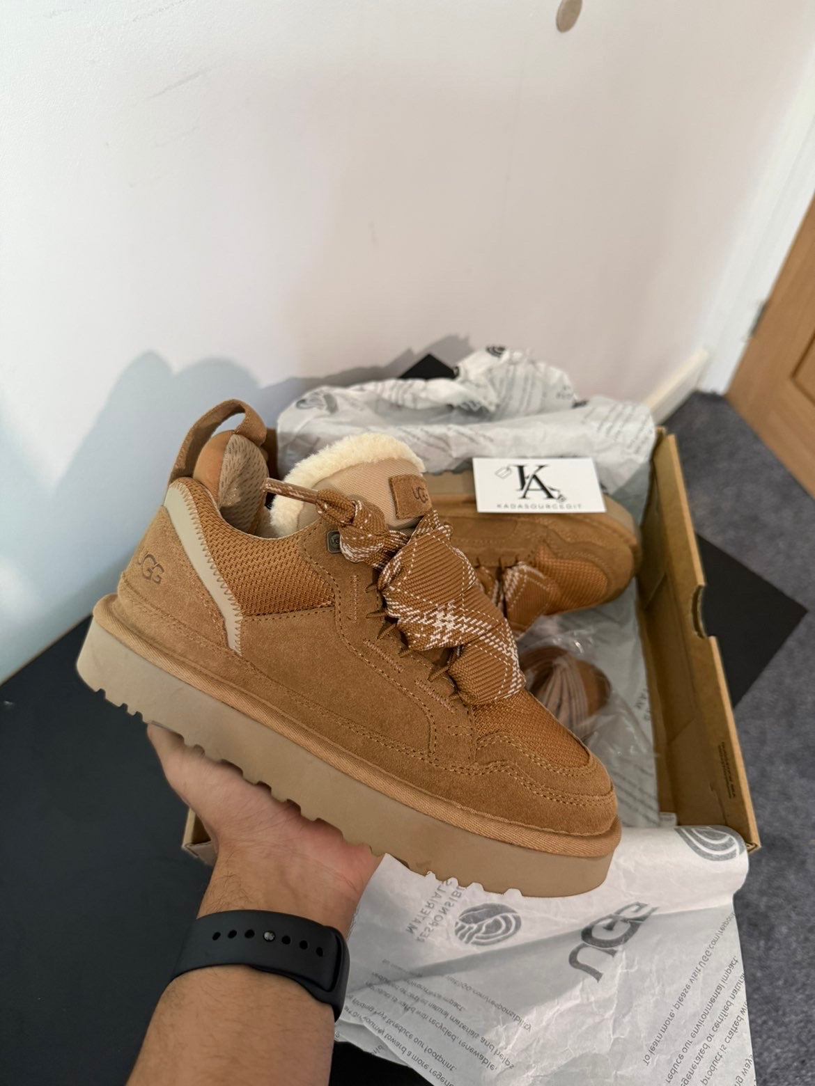 UGG Lowmel ‘Chestnut’