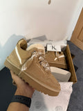 UGG Lowmel ‘Sand’